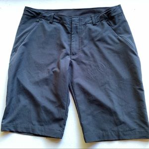 Patagonia black hiking shorts long midi 12” inseam mid rise